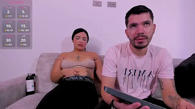 aronandluna online show from September 17, 2025, 2:19 pm