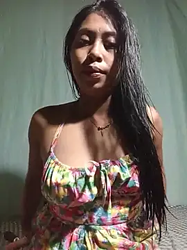 Snapshot of UrSweetAsianLady_02 chatting on June 13, 2026, 2:42 am UrSweetAsianLady 02 online show from June 13, 2026, 2:42 am
