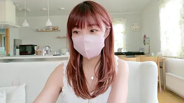 SUZU 1201 online show from May 7, 2026, 4:07 am
