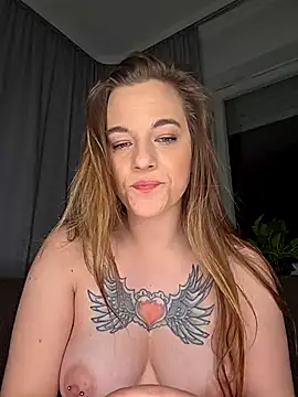 Luna Lynn online show from March 13, 2026, 11:22 pm