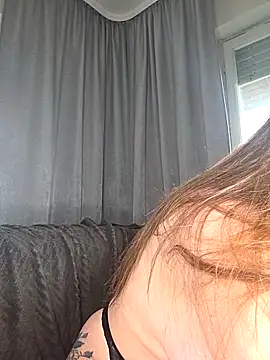 Luna Lynn online show from March 16, 2026, 11:36 am