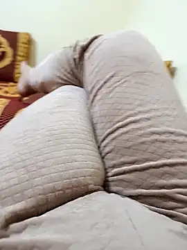 Charmota sexi online show from October 30, 2025, 8:05 am