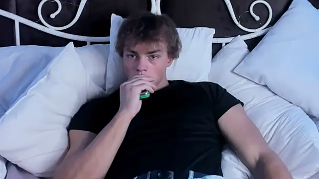 Snapshot of ChaseMuscular chatting on September 28, 2025, 10:31 am ChaseMuscular online show from September 28, 2025, 10:31 am