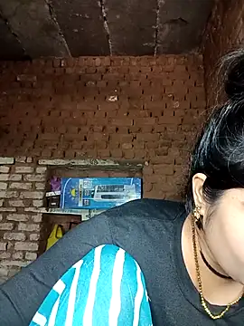 Snapshot of Priya_tyagi chatting on September 9, 2025, 9:09 am Priya tyagi online show from September 9, 2025, 9:09 am
