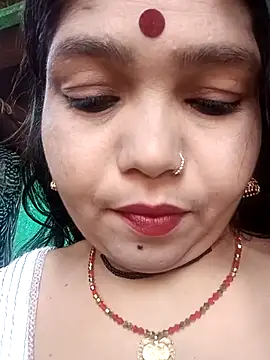 Priya tyagi online show from October 7, 2025, 6:54 am