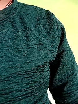 Priya tyagi online show from October 22, 2025, 10:48 am