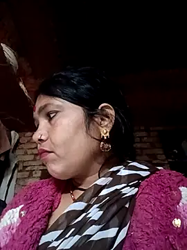 Priya tyagi online show from October 28, 2025, 7:56 am