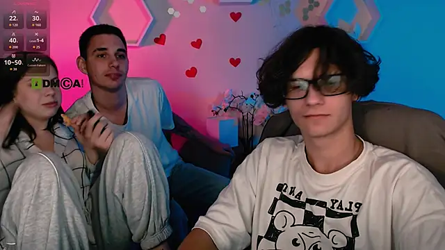 renata sweety online show from October 14, 2025, 2:34 am