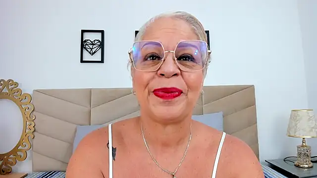  LucyMilf online show from September 9, 2025, 11:32 am