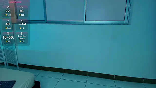 Snapshot of Eryx_Eriscor chatting on October 17, 2025, 2:41 pm Eryx Eriscor online show from October 17, 2025, 2:41 pm