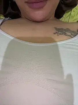 Laila sexi online show from September 15, 2025, 1:22 pm
