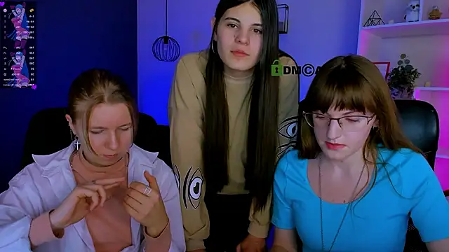 Snapshot of gloria_bubble chatting on February 6, 2026, 8:01 pm gloria bubble online show from February 6, 2026, 8:01 pm