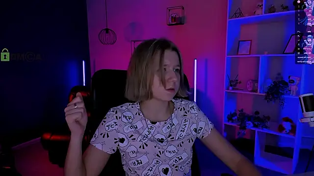 Snapshot of gloria_bubble chatting on February 10, 2026, 8:57 pm gloria bubble online show from February 10, 2026, 8:57 pm