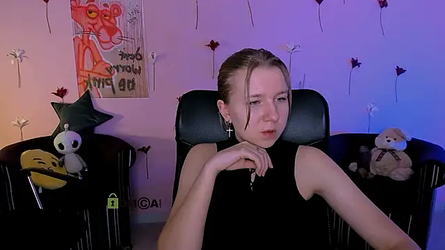 Snapshot of gloria_bubble chatting on February 14, 2026, 11:34 pm gloria bubble online show from February 14, 2026, 11:34 pm