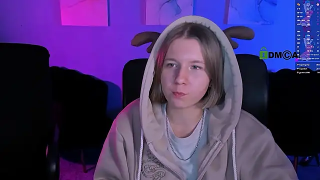 Snapshot of gloria_bubble chatting on February 19, 2026, 1:01 am gloria bubble online show from February 19, 2026, 1:01 am