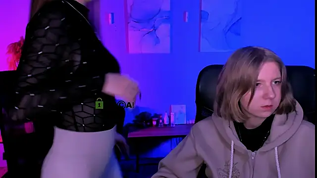 Snapshot of gloria_bubble chatting on March 18, 2026, 8:12 pm gloria bubble online show from March 18, 2026, 8:12 pm