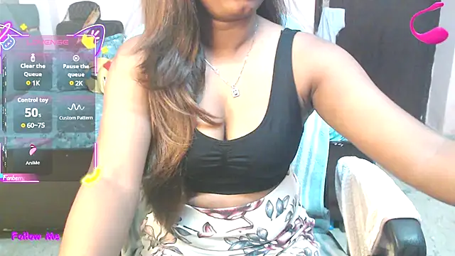 Snapshot of hot_riaa25 chatting on September 20, 2025, 5:14 pm hot riaa25 online show from September 20, 2025, 5:14 pm