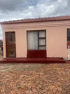 Snapshot of Melanin2002 chatting on December 19, 2025, 8:21 am Melanin2002 online show from December 19, 2025, 8:21 am