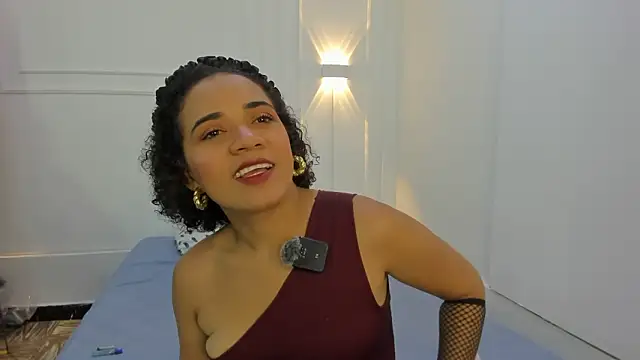 charlotte dante212 online show from March 6, 2026, 4:20 am