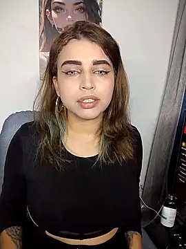 Snapshot of Lyra-Richter chatting on October 3, 2025, 12:07 am Lyra-Richter online show from October 3, 2025, 12:07 am