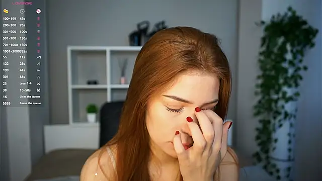 SexyEsma online show from October 27, 2025, 6:17 am