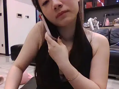 Amy-bb online show from September 12, 2025, 1:22 pm