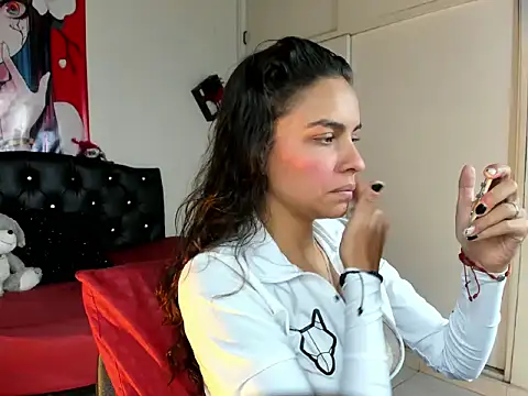 Skylovershot online show from March 27, 2026, 7:57 pm