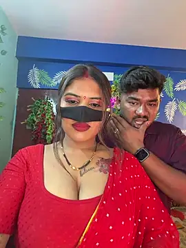 Snapshot of V-Hot-Sweti chatting on March 4, 2026, 7:20 pm V-Hot-Sweti online show from March 4, 2026, 7:20 pm