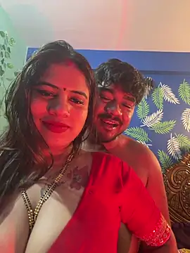 Snapshot of V-Hot-Sweti chatting on March 14, 2026, 8:03 pm V-Hot-Sweti online show from March 14, 2026, 8:03 pm