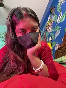 Snapshot of V-Hot-Sweti chatting on March 18, 2026, 9:23 am V-Hot-Sweti online show from March 18, 2026, 9:23 am