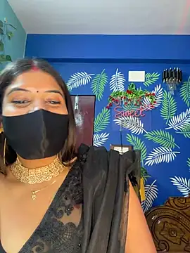 Snapshot of V-Hot-Sweti chatting on March 21, 2026, 6:44 pm V-Hot-Sweti online show from March 21, 2026, 6:44 pm