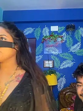 Snapshot of V-Hot-Sweti chatting on March 29, 2026, 5:46 pm V-Hot-Sweti online show from March 29, 2026, 5:46 pm