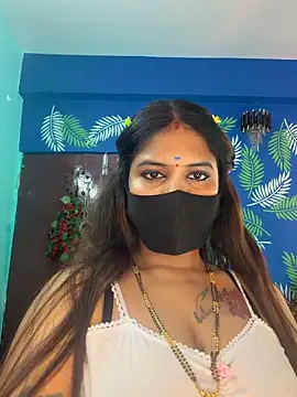 Snapshot of V-Hot-Sweti chatting on April 15, 2026, 4:47 pm V-Hot-Sweti online show from April 15, 2026, 4:47 pm