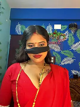 Snapshot of V-Hot-Sweti chatting on April 21, 2026, 5:50 pm V-Hot-Sweti online show from April 21, 2026, 5:50 pm