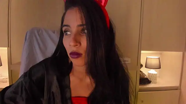 LexxaQueen online show from March 26, 2026, 4:07 am