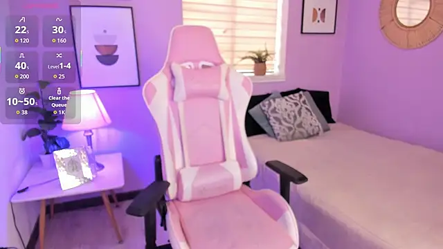 Snapshot of Ema_wett chatting on September 24, 2025, 7:39 pm Ema wett online show from September 24, 2025, 7:39 pm