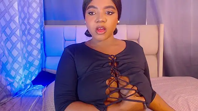 Mimi Gil online show from March 19, 2026, 1:15 pm