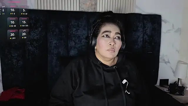 yunkeyc online show from May 6, 2026, 3:24 am