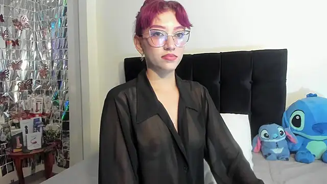 sophia arevalo online show from May 9, 2026, 1:44 am