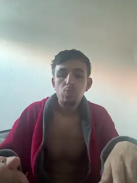 Girlspoop21 online show from May 10, 2026, 6:46 pm