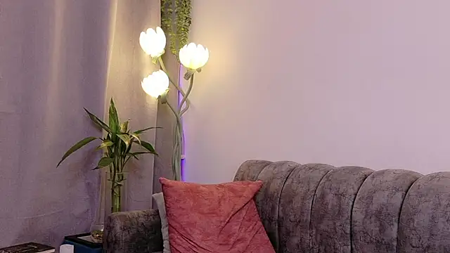 samiradoll online show from July 26, 2026, 4:09 am