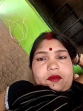 Snapshot of Rashili_jaan chatting on April 19, 2026, 9:41 am Rashili jaan online show from April 19, 2026, 9:41 am