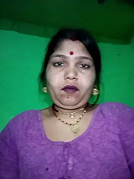 Snapshot of Rashili_jaan chatting on May 5, 2026, 3:31 pm Rashili jaan online show from May 5, 2026, 3:31 pm