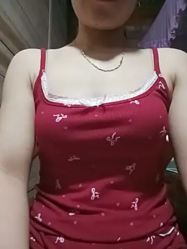 LucyyLy online show from June 11, 2026, 10:52 pm