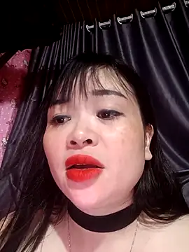 ChunkyLy online show from September 9, 2025, 2:16 pm