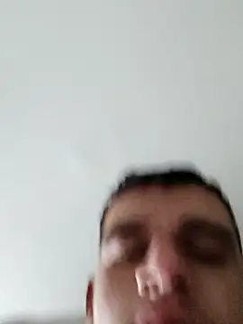 Yazaza1999 online show from November 23, 2025, 6:46 am