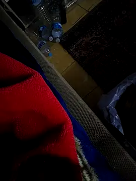 Yazaza1999 online show from December 15, 2025, 8:46 pm