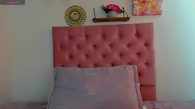 Aleja Betancouth online show from September 17, 2025, 12:29 pm
