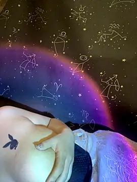 swallow-nice online show from September 25, 2025, 6:11 pm