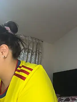 Tayler Kim online show from June 17, 2026, 9:38 pm